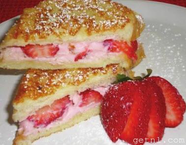 Cooking Strawberry French Toast